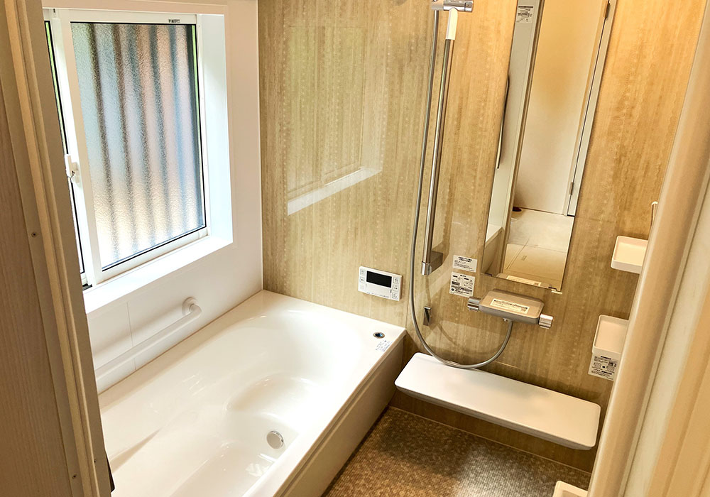 モザイクタイルが映える洗面台の水回り